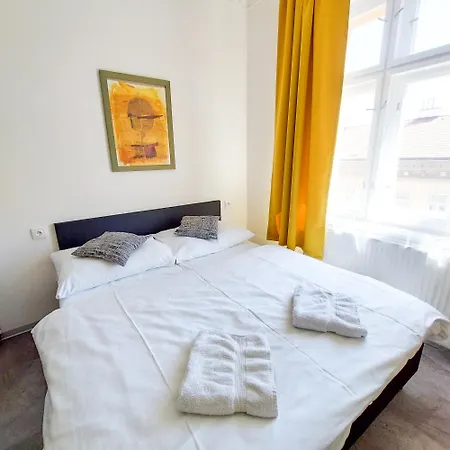 Sofa Room G2 Prague 7 * Prag