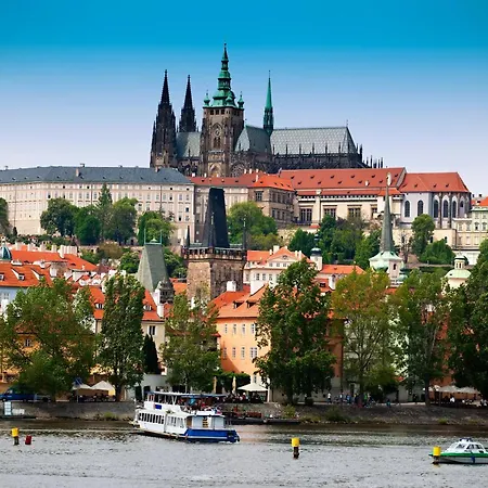 Sofa G2 7 Rum i privatbostad Prag